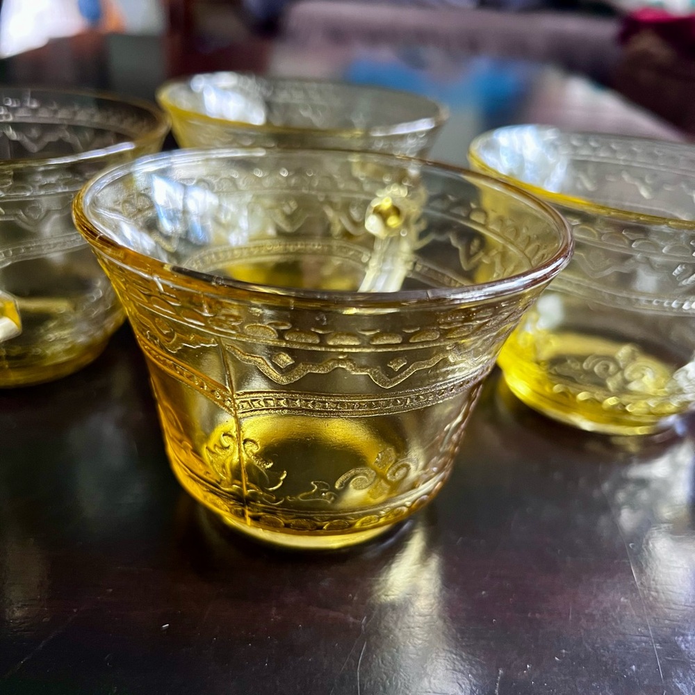 Amber Depression Vintage Gold Glass Cups 4pcs